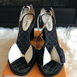 Chanel Vintage Black and White Satin Bow Sandals